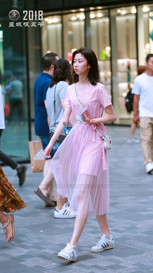 特级太黄A片免费播放102分钟